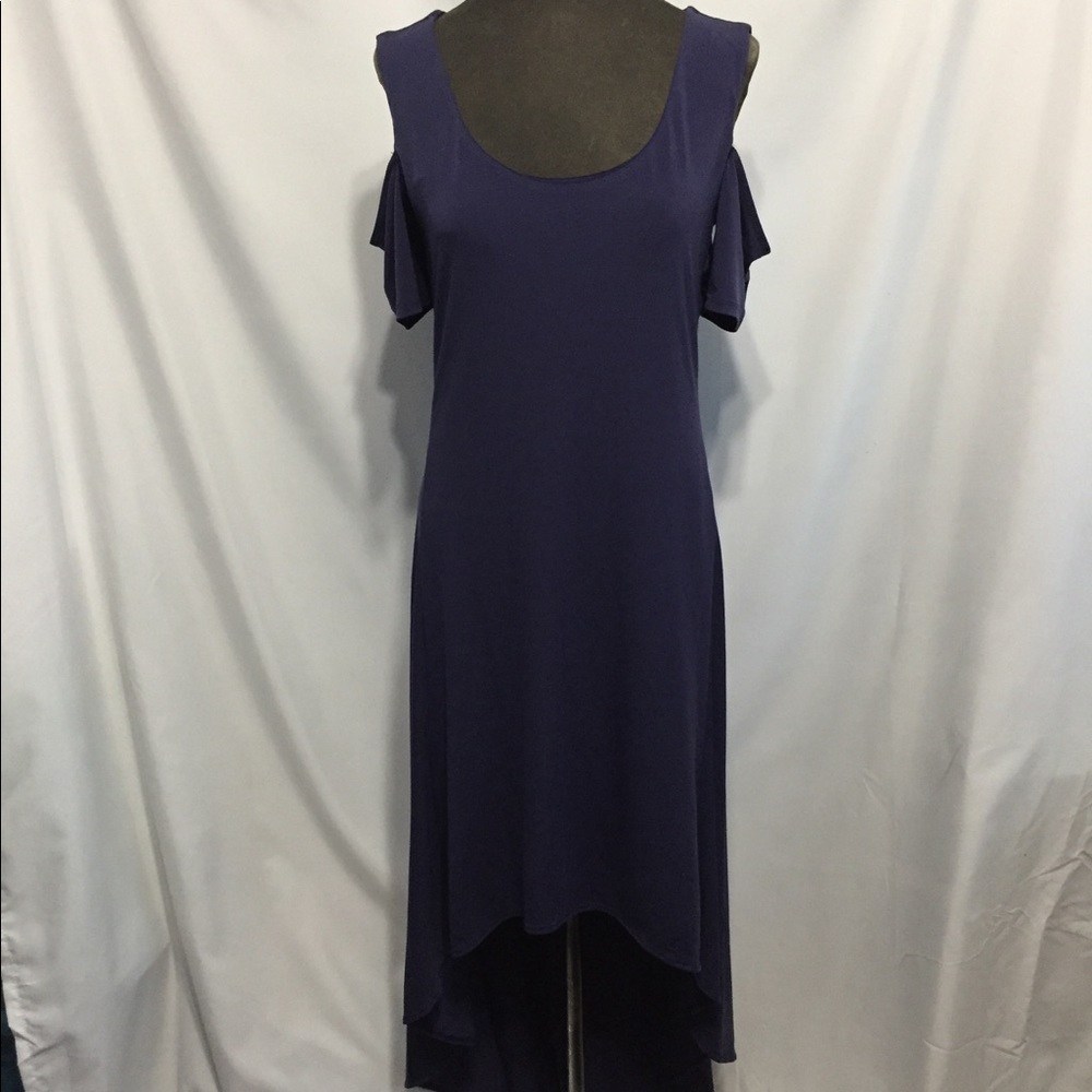 High-Low Cold Shoulder Dress - Picture 2 of 7